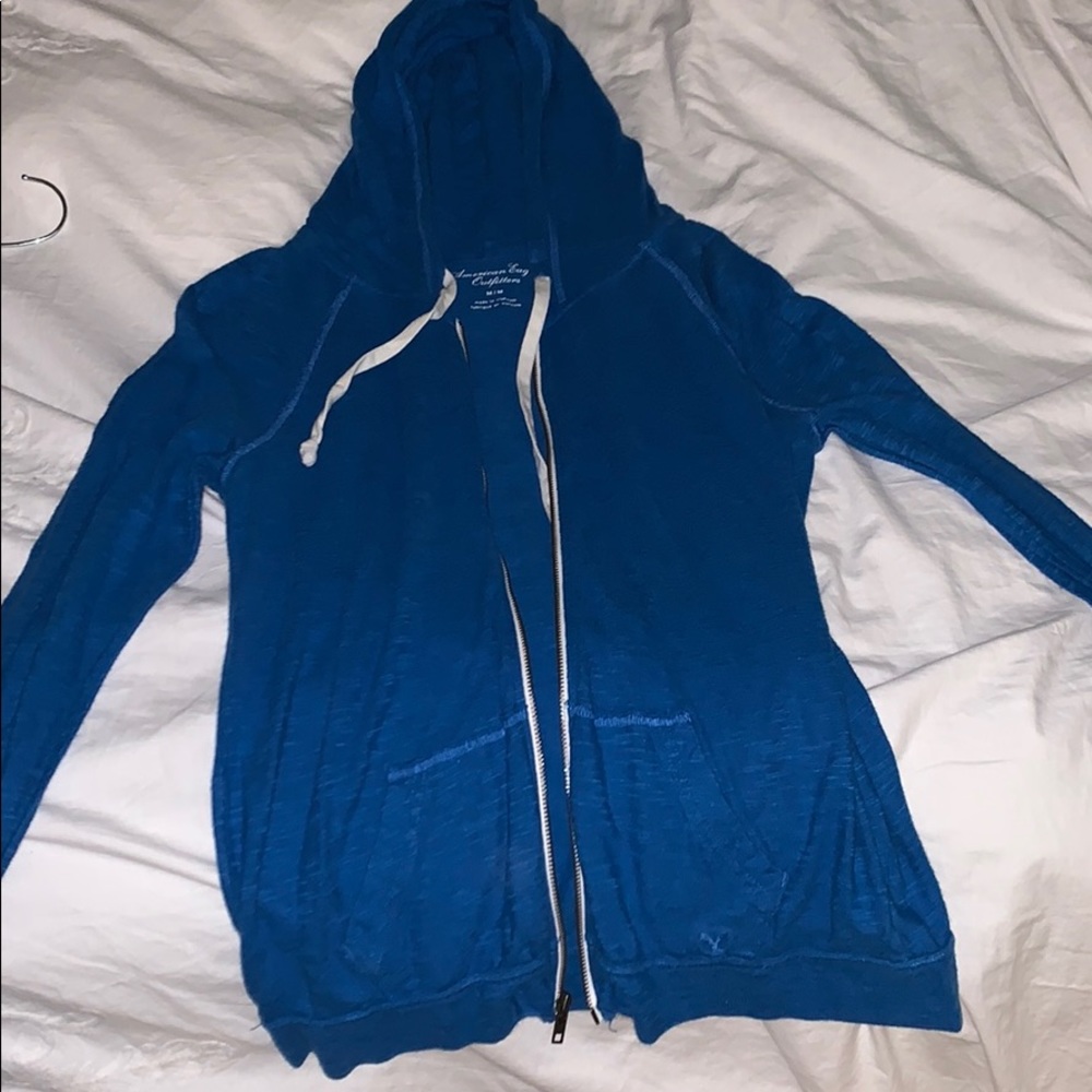 American Eagle blue sweater